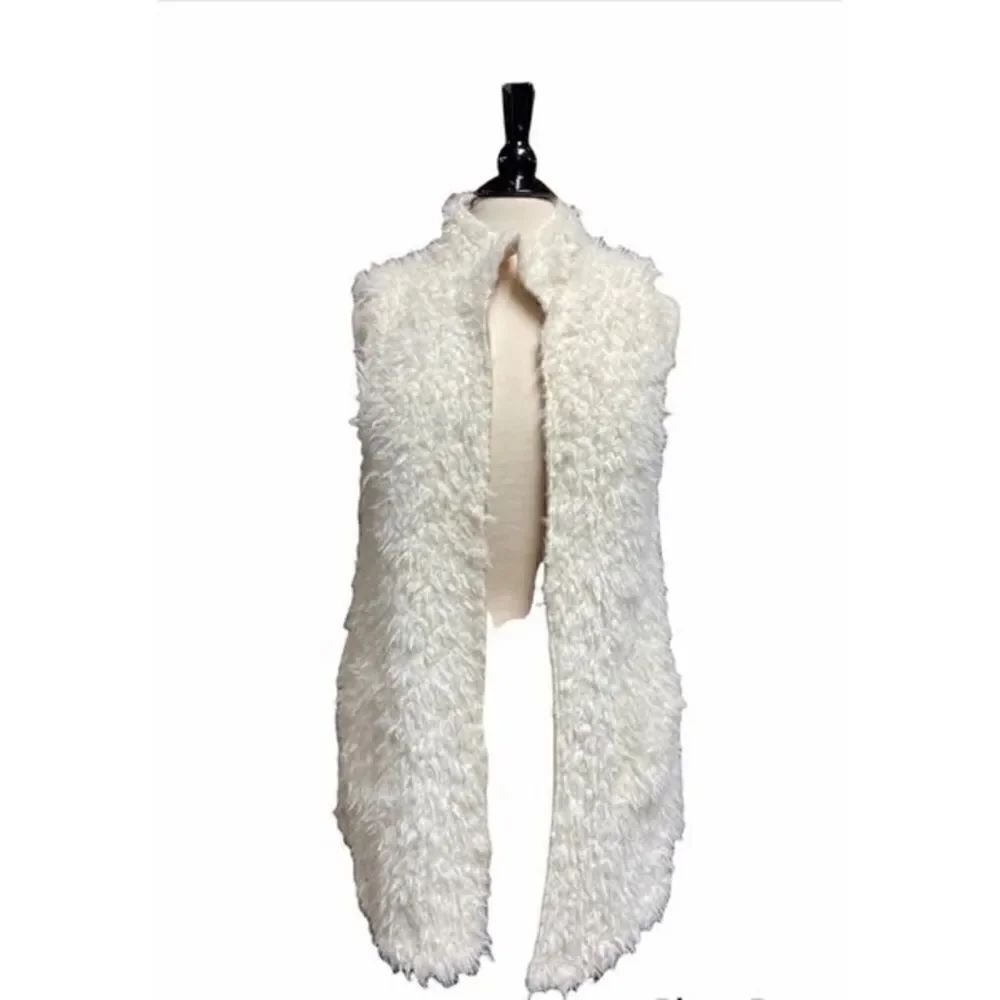 Listicle Cream & Tan Reversible Faux Fur Vest NWOT